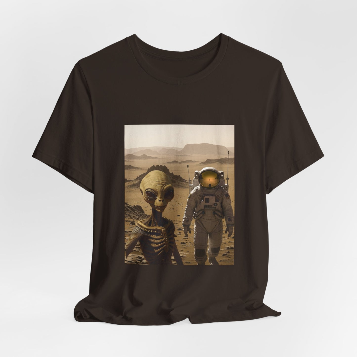 Alien Encounter Astronaut T‑Shirt — Retro Sci‑Fi Space Tee