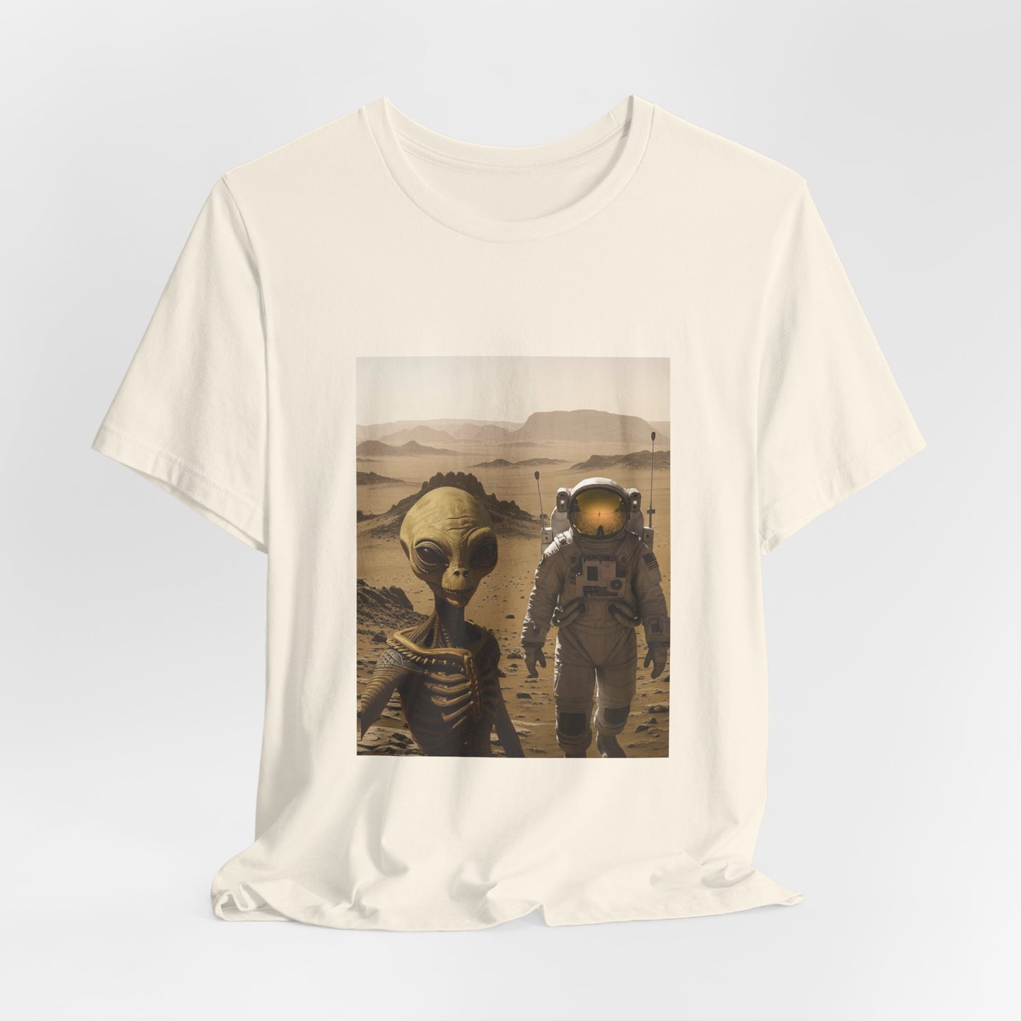 Alien Encounter Astronaut T‑Shirt — Retro Sci‑Fi Space Tee
